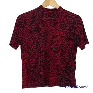ZARA TRAFALUC RED/BLACK LEOPARD PRINT MOCK NECK SHORT SLEEVED TOP, MEDIUM
